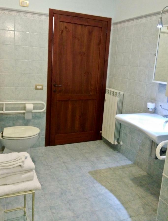 Castelplanio Agriturismo "Le Piagge" מראה חיצוני תמונה