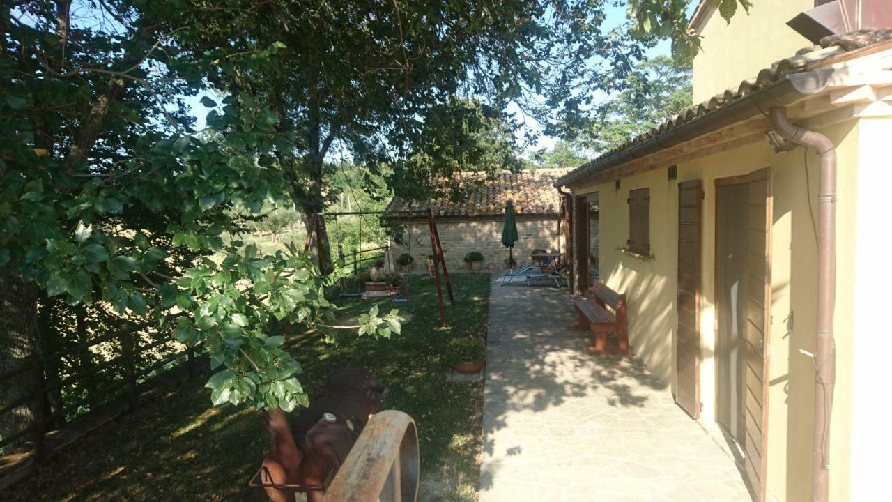 Castelplanio Agriturismo "Le Piagge" מראה חיצוני תמונה