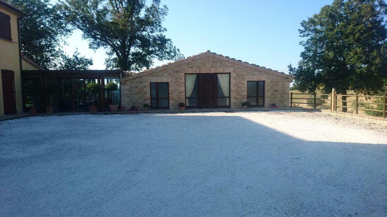 Castelplanio Agriturismo "Le Piagge" מראה חיצוני תמונה